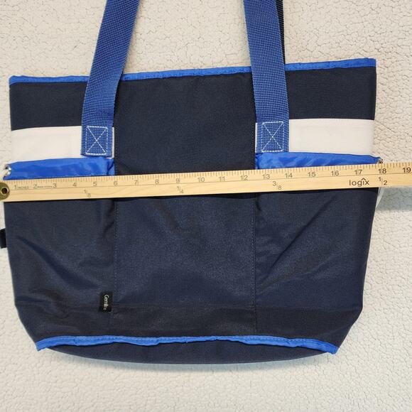 North Carolina A&T University Aggies Insulated Travel Tote Beach Bag - Picture 8 of 12